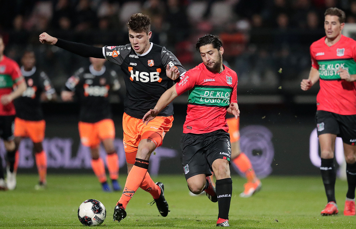 [CBA]总决赛5月20日：新疆VS辽宁.