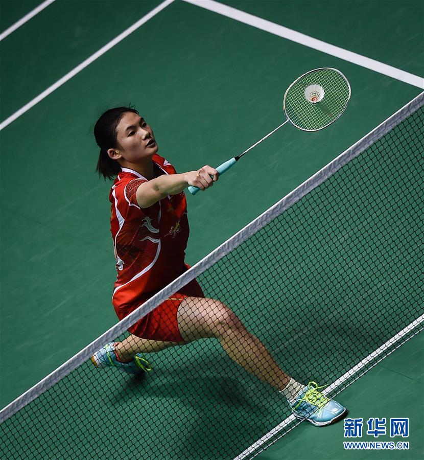 开门红！石宇奇2-0击败拉克什亚 晋级男单32强