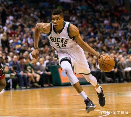 体育英超：曼联3比1胜纽卡斯尔 结束两连平